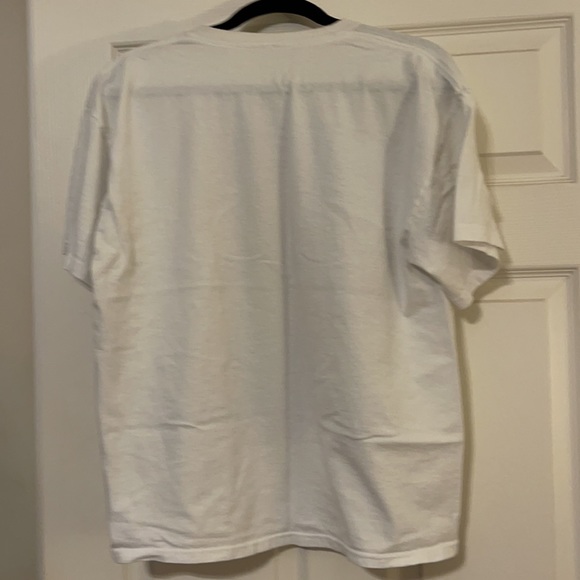 Licensed Nintendo Legend of Zelda Stained Glass Large Men’s T-Shirt - Picture 3 of 3